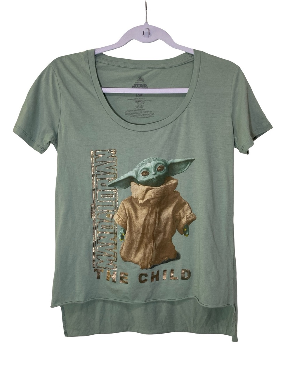Disney Star Wars The Mandalorian The Child Grogu Scoop Neck High-Low